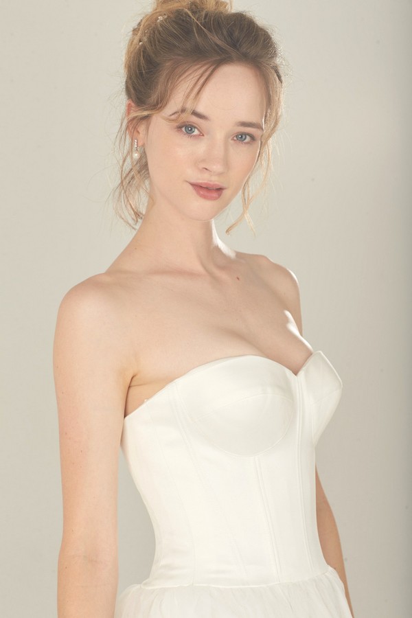 Oxford Rose Wedding Dress