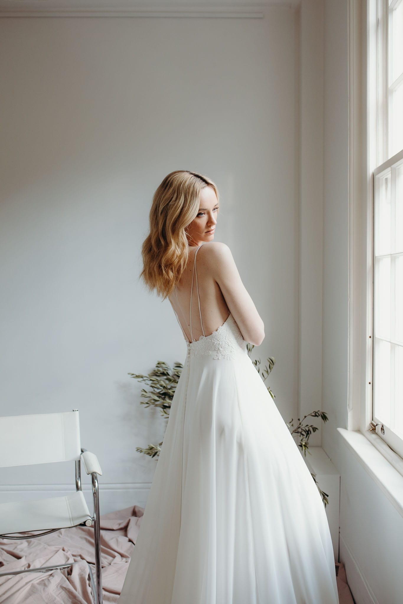 Daisy-Rosemary-Wedding Dress-Lopdell-Portrait-CCS109133