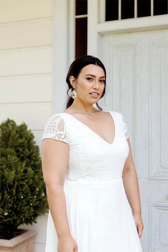 Cosmos short sleeve stunning wedding dress