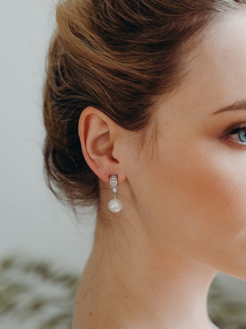 Maiya pearl drop earrings