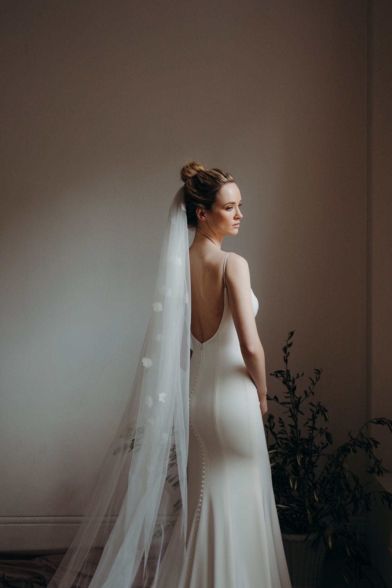 lavant chapel length sakura lace veil