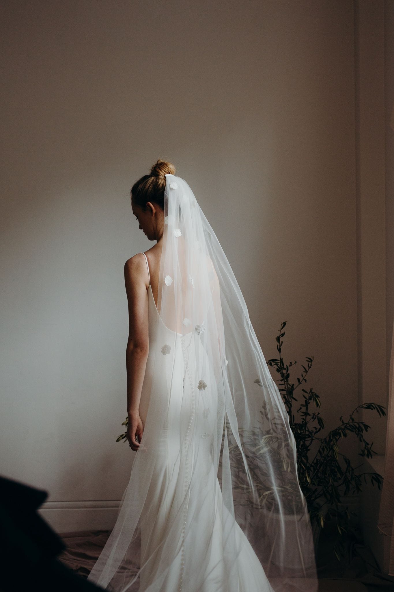 lavant chapel length sakura lace veil