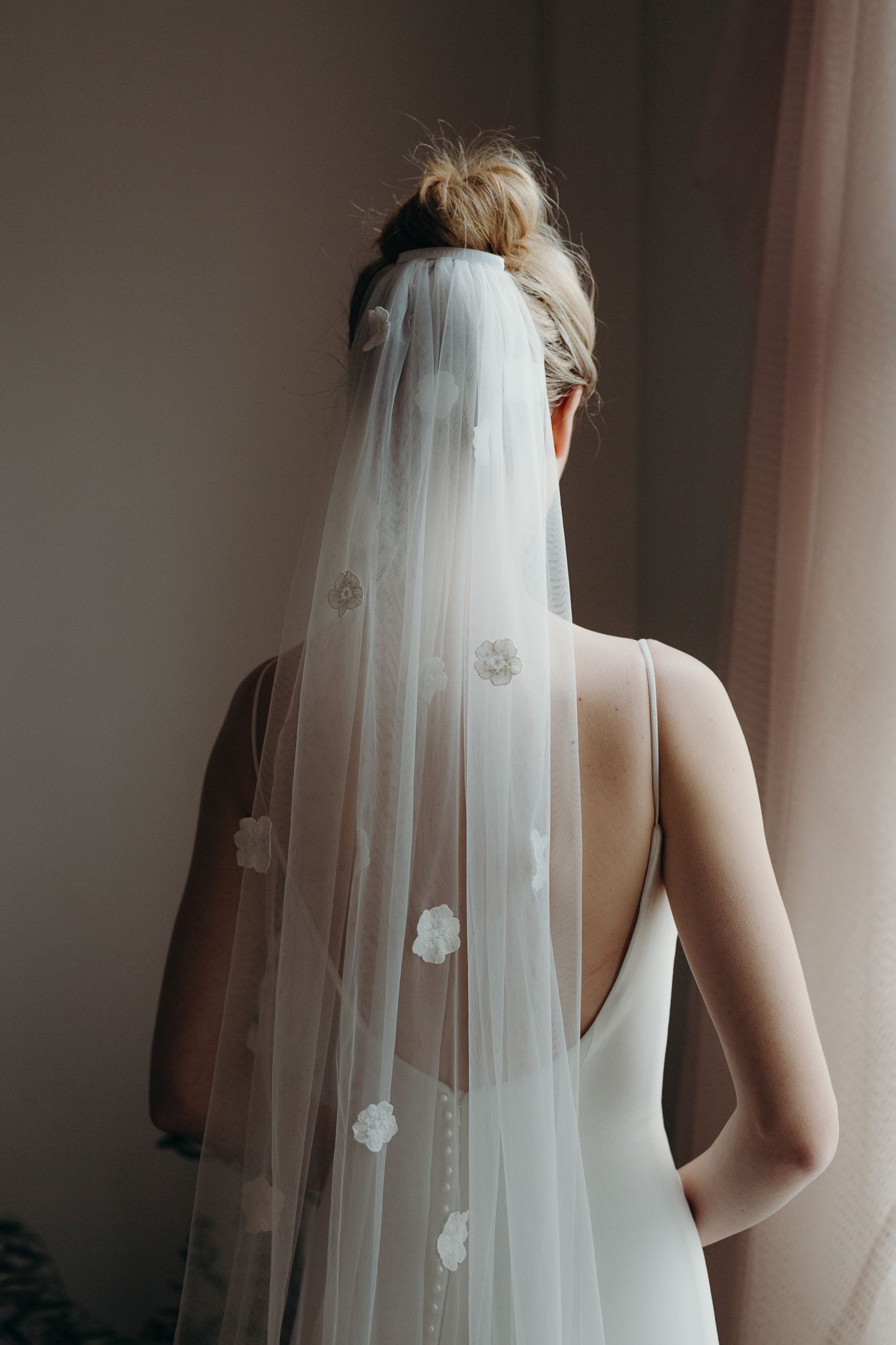 lavant chapel length sakura lace veil