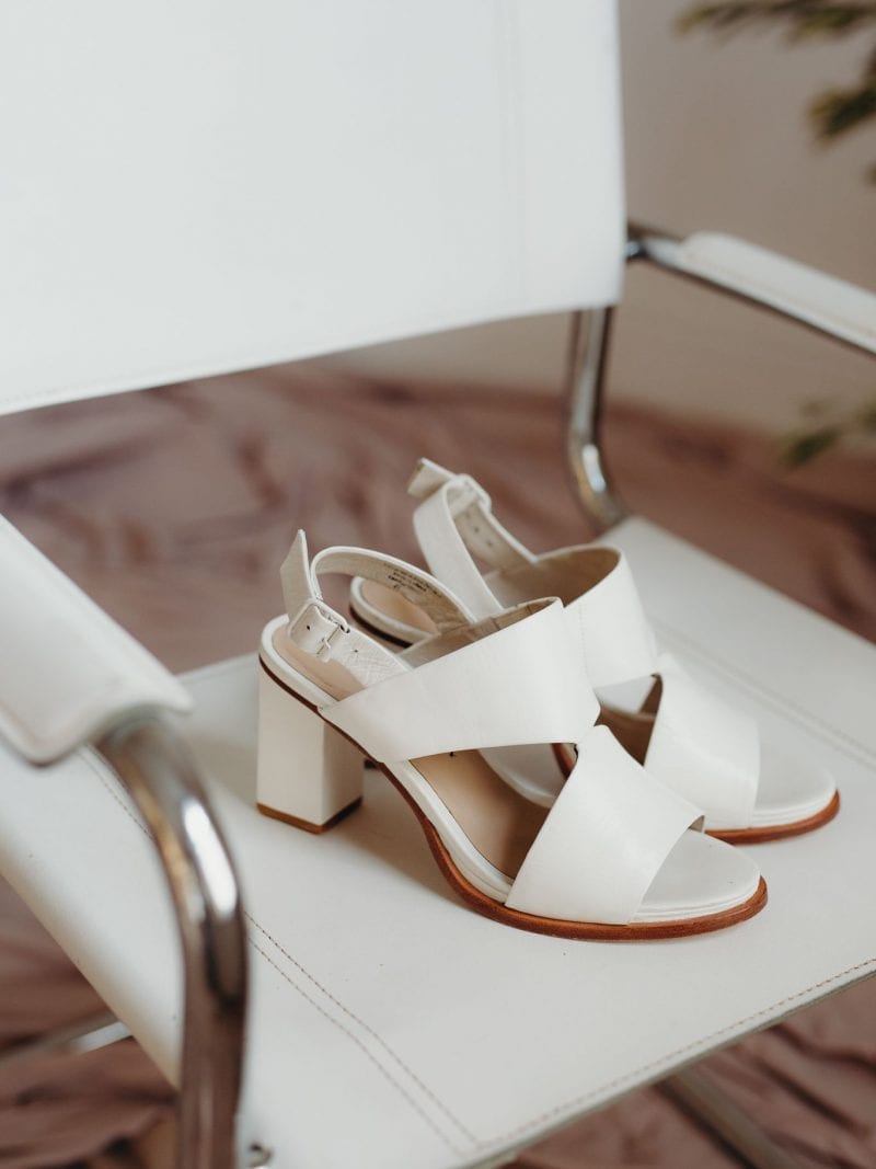 Passion Snow peep-toe and block heel