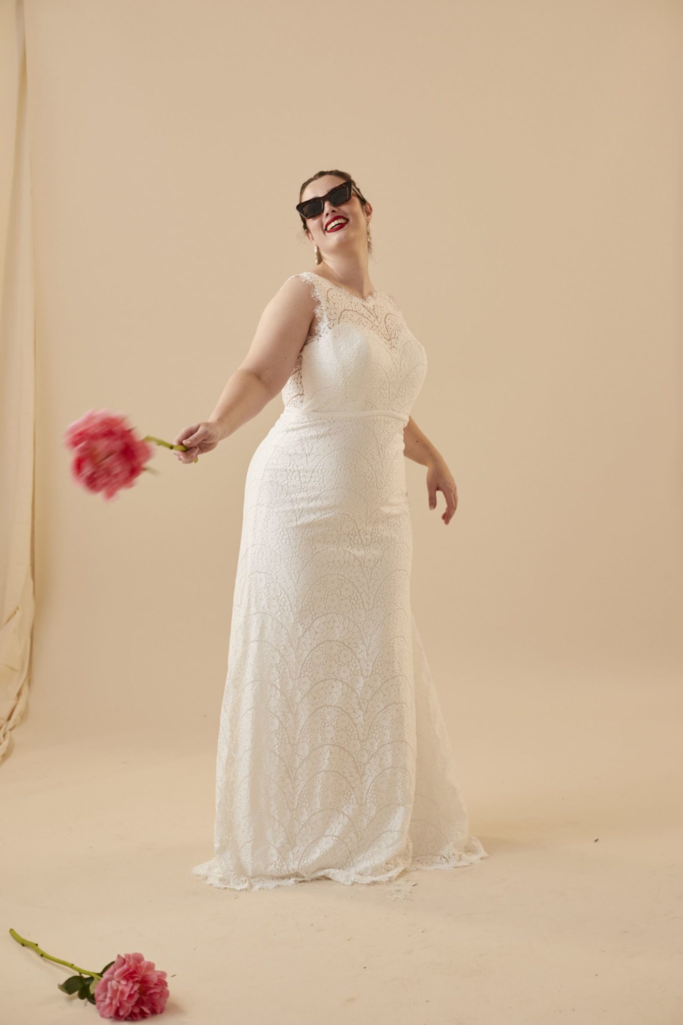 Bluebell-in-Sandlily-lace-w-Amara-Organza_111015