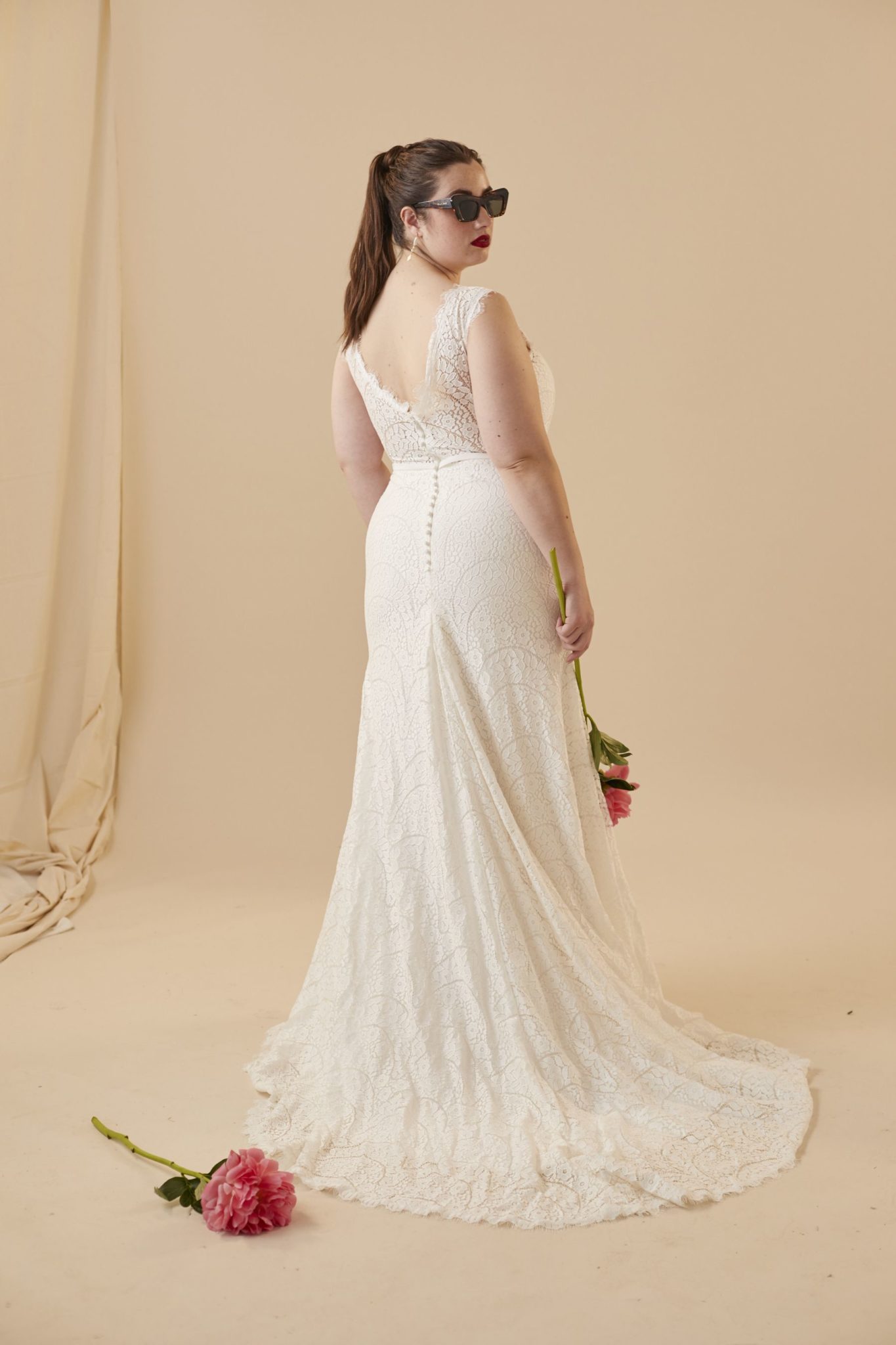 Bluebell-in-Sandlily-lace-w-Amara-Organza_111020