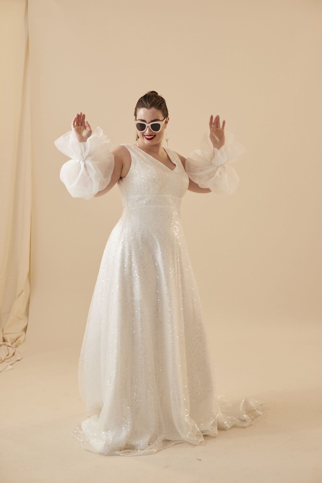 AccLexi-with-Nebbia-Organza_110637