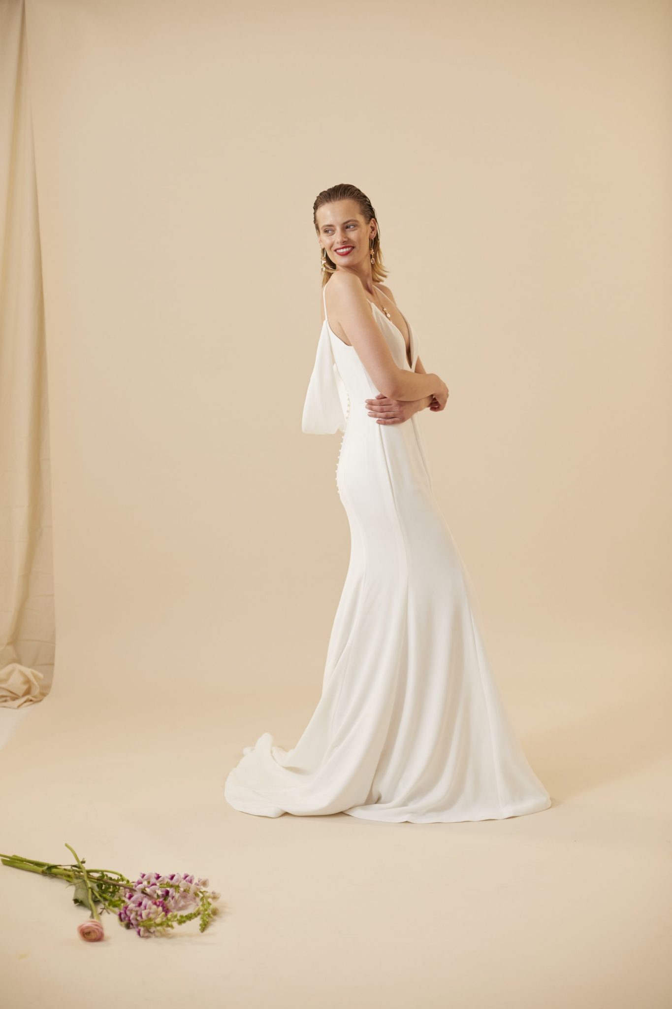 Sandlily-Contemporary_105315