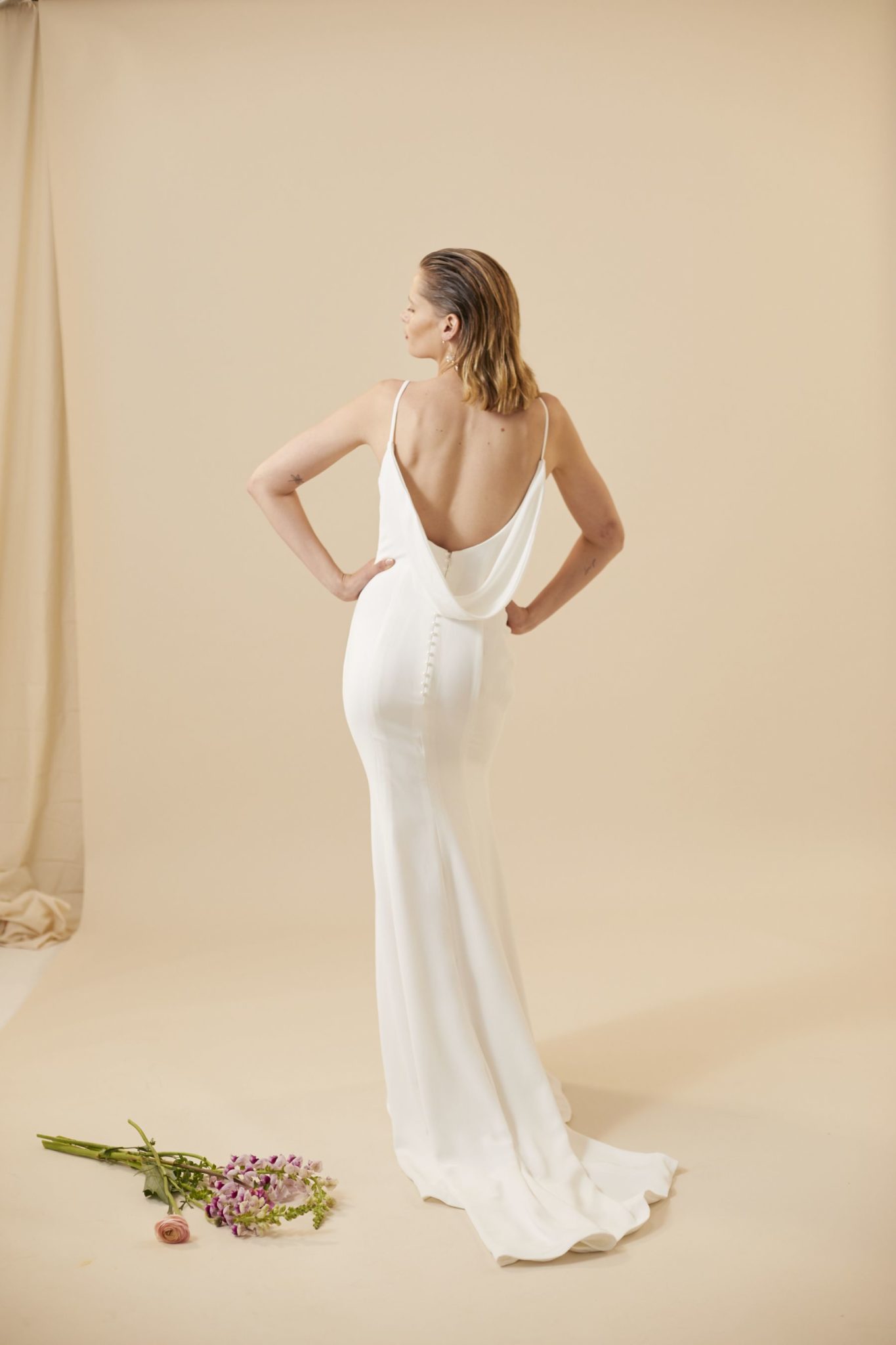 Sandlily-Contemporary_105337