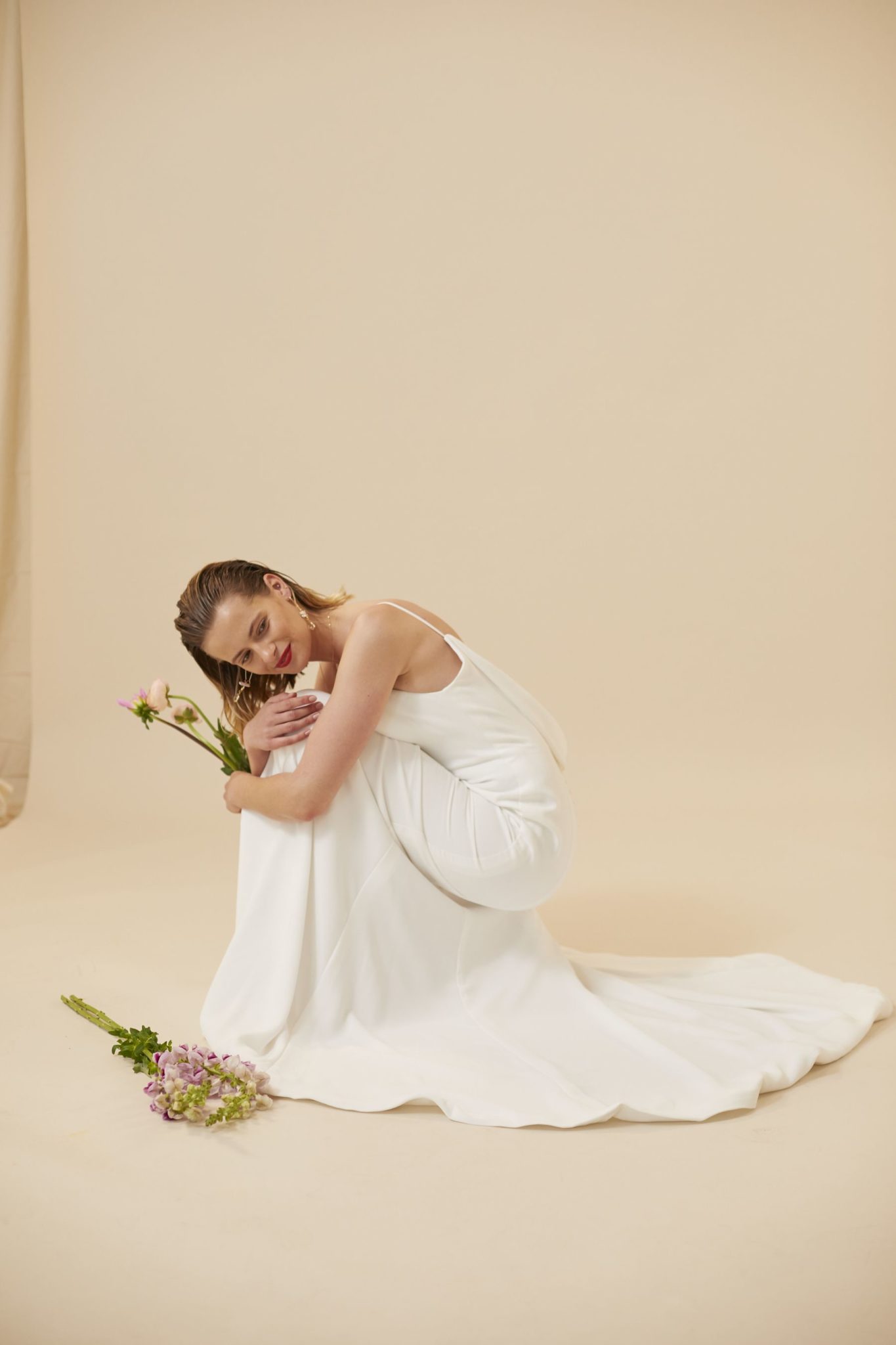 Sandlily-Contemporary_105392